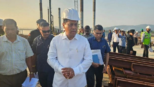 Sonowal Reviews Northeast Ship Facility Progress