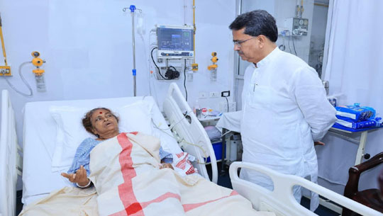 CM Dr. Manik Saha Visits Former CM Manik Sarkar’s Ailing Wife at GB Pant Hospital