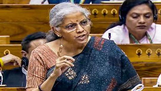 Budget Session of Parliament Begins Today; Finance Minister Nirmala Sitharaman Tables Economic Survey 2023-2024 in Lok Sabha