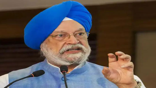 Hardeep Singh Puri Dismisses Reports of Iranian Oil Cargo Diversion to China