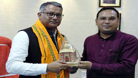 Tripura Education Minister Raises Po