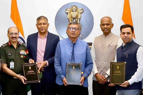 Defence Ministry Signs ₹586 Crore Tank APU Deal
