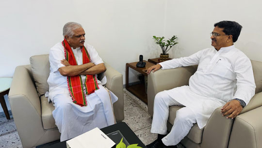CM Dr. Manik Saha Meets BJP Leader B.L. Santhosh in New Delhi