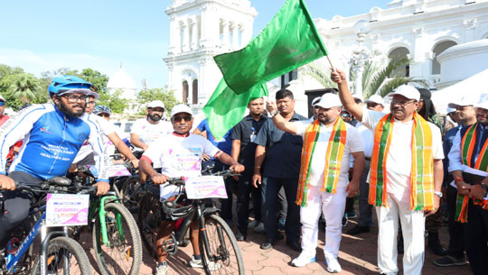 Governor flags of Cycle rally and Peace walk