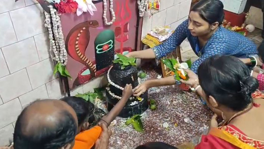 Devotees flock to Shiva temples in Agartala on first Monday of Shravan Month