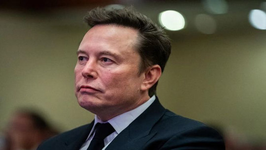 Musk says all US govt staff must justify their work or lose jobs