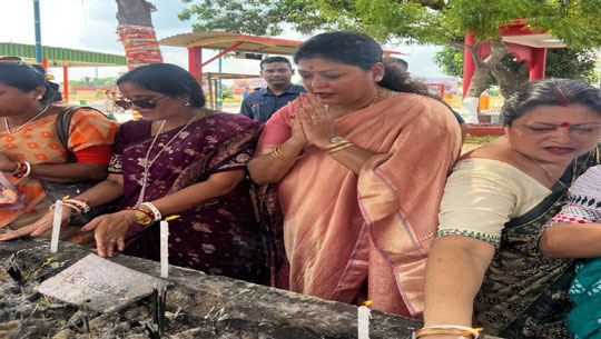 BJP Mahila Morcha Offers Prayers at Tripurasundari Temple Ahead of PM Modi’s Visit