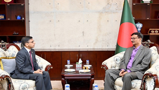 India’s High Commissioner meets Bangladesh Foreign Adviser, discusses bilateral cooperation