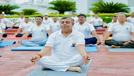 Minister Ratan Lal Nath inaugurates district level celebration of International Yoga Day