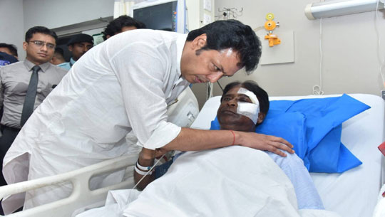 BJP MP Khagen Murmu, MLA Shankar Ghosh Attacked in Flood-Hit Bengal; Biplab Deb Blames TMC-Backed Miscreants