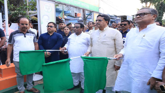 Tripura BJP Dispatches Relief Materials to Flood-Hit Himachal Pradesh; CM Dr. Manik Saha Flags Off Consignment