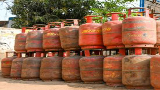 Assam Refineries Meet Only 30% of LPG Demand: Chief Secretary