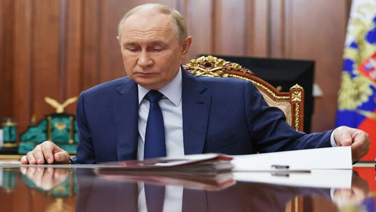 Putin Heads to Central Asia amid Waning Russian Influence