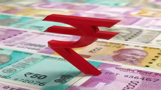 Rupee ends marginally low against US dollar