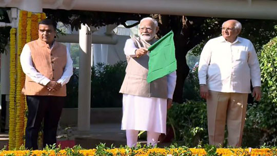 PM Modi inaugurates projects worth over Rs 400 crore in Gujarat on National Unity Day