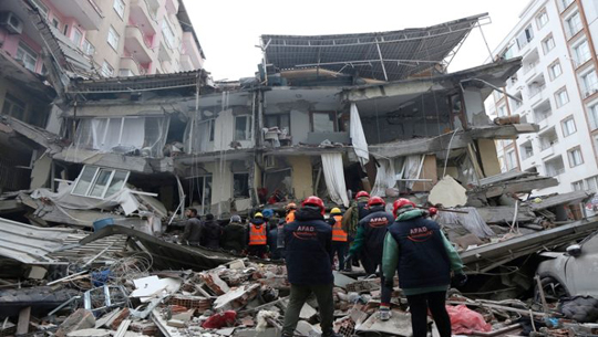 Death toll surpasses 21,000 in earthquakes in Turkey and Syria