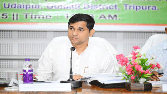Minister Sudhangshu Das Chairs District-Level Review Meeting 