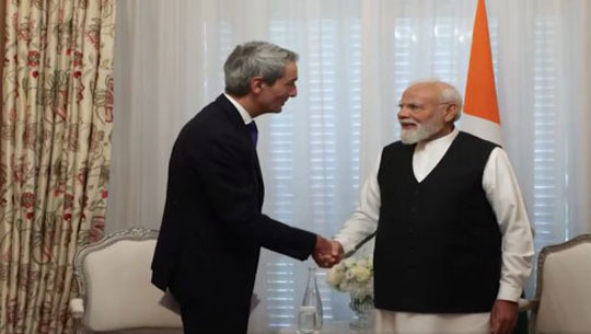 PM Modi Meets Saint-Gobain CEO Benoit Bazin in Paris