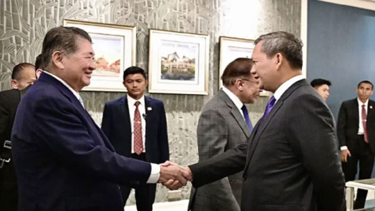Cambodia and Thailand begin peace talks in Malaysia 