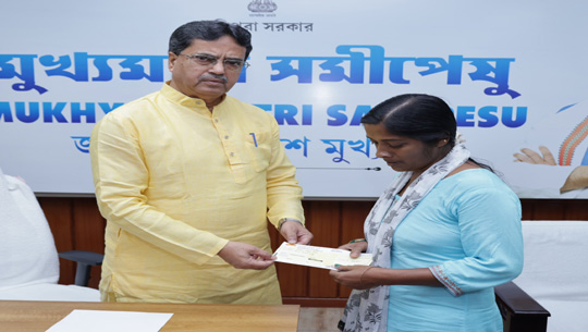 CM Dr. Manik Saha extends financial aid to families of drowning victims