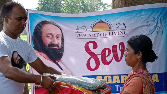 Art of Living extends helping hand to flood victims in Amarpur