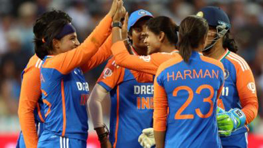 India Women Beat England by 24 Runs in 2nd T20I to Take 2-0 Series Lead