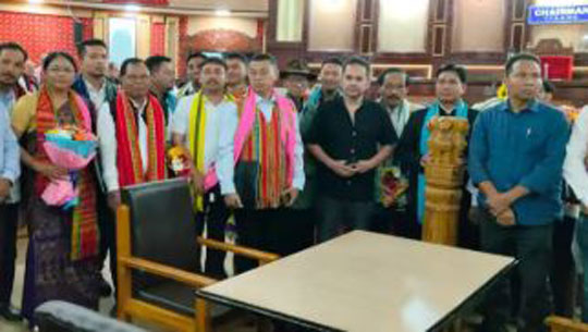 Boycott and Delay Mark Unusual Start