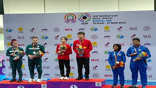 ISSF World Cup Shooting Championship: India win bronze medal in 10m Air Rifle Mixed Team event in Bhopal