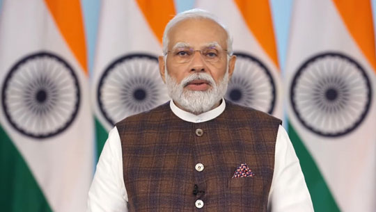 PM Narendra Modi says, opposition parties' alliance's aim is to throw out his government, while BJP’s aim is to create bright future for country