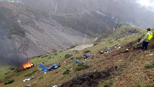 7 people killed in Helicopter crash in Kedarnath