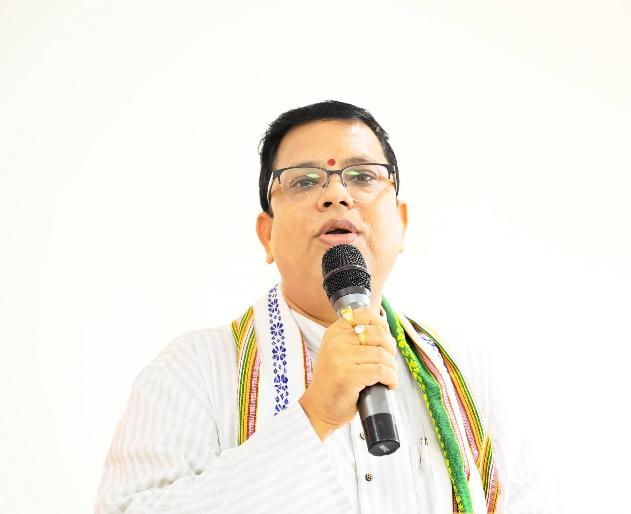 Minister Tinku Roy urges renewed dri