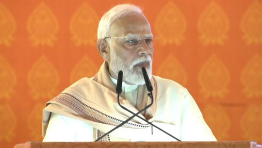 PM Modi: NDA Committed to Free Bihar, Bengal, Assam from the Intruders