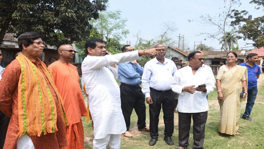 Mayor visits Ramakrishna Saradeshwari Ashram