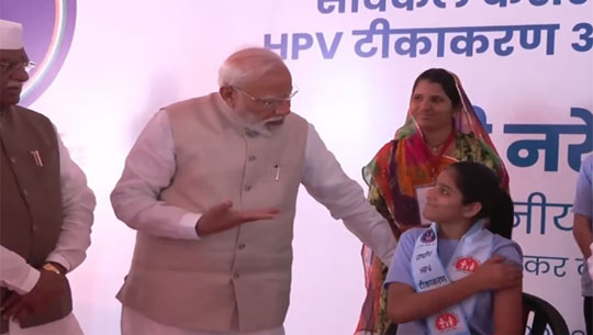 PM Modi Launches Nationwide HPV Vaccination Drive for Girls