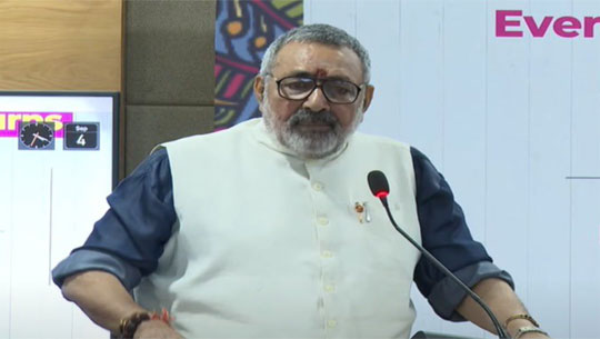 India’s Textile Industry Is Expected to Grow to 350 Billion US Dollars By 2030: Giriraj Singh