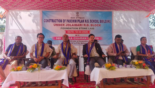 Minister Shukla Charan Noatia Lays F