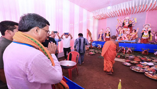 CM Dr. Manik Saha Visits Khumulwng Bazar Pandal on Maha Saptami
