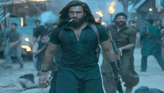 Ranveer Singh’s Dhurandhar Shoot in Ludhiana Sparks Controversy over Pakistan Flag