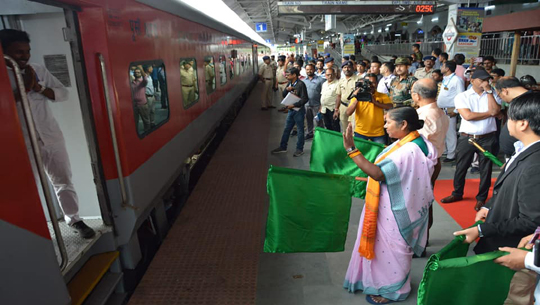 Union minister of state for Social Justice and Empowerment Pratima Bhoumik flags of Agartala Kolkata Special train
