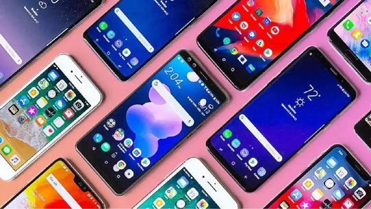India’s smartphone exports hit record high in 1st quarter of FY 2025-26