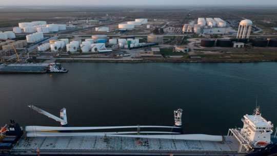 Trump Announces U.S.–Reliance Partnership for New Texas Oil Refinery