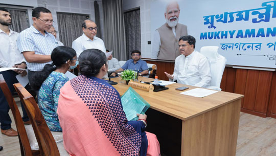 CM Dr. Manik Saha interacts with citizens under Mukhyamantri Samipeshu initiative