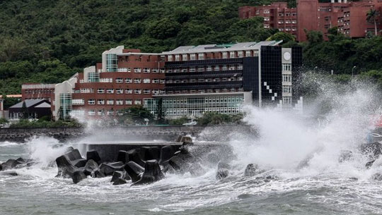 Typhoon Podul: Flights cancelled, mass evacuations ordered in Taiwan