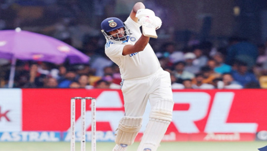 India All Out for 462 Runs, Leads New Zealand by 106 in Opening Test